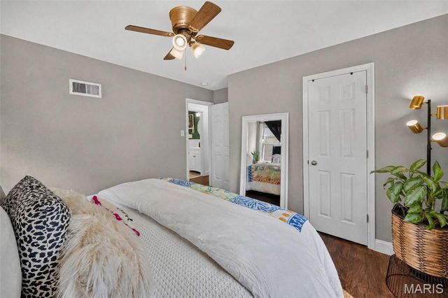 1107 Selma Avenue, Webster Groves, MO 63119