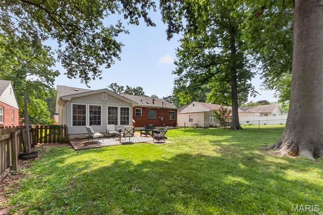 1107 Selma Avenue, Webster Groves, MO 63119