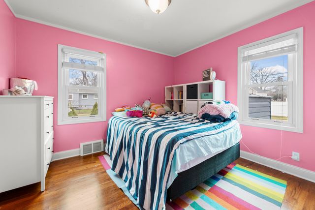 3992 Greenfield Road, Berkley City, MI 48072