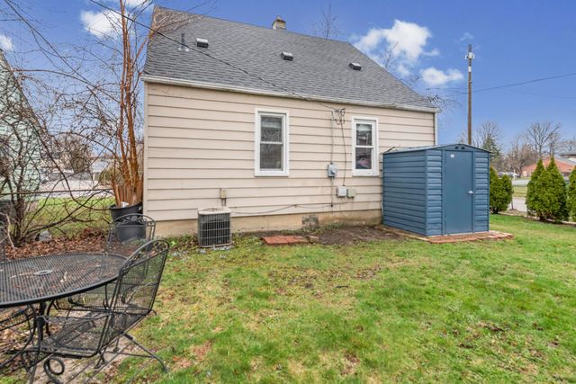 3992 Greenfield Road, Berkley City, MI 48072