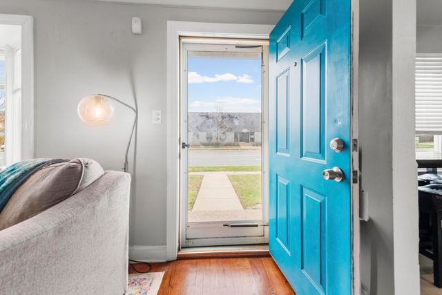 3992 Greenfield Road, Berkley City, MI 48072