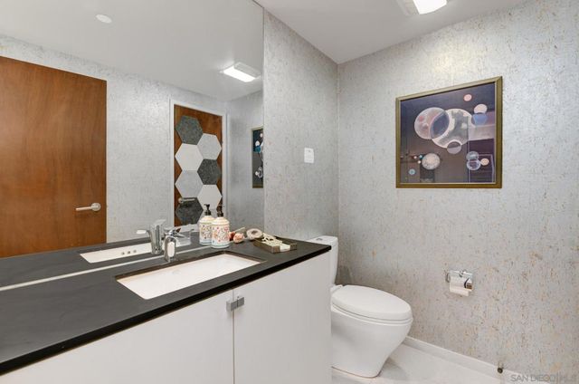 435 Ravina, La Jolla, CA 92037