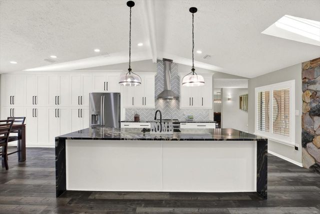 7487 RIVER COUNTRY DRIVE, Weeki Wachee, FL 34607