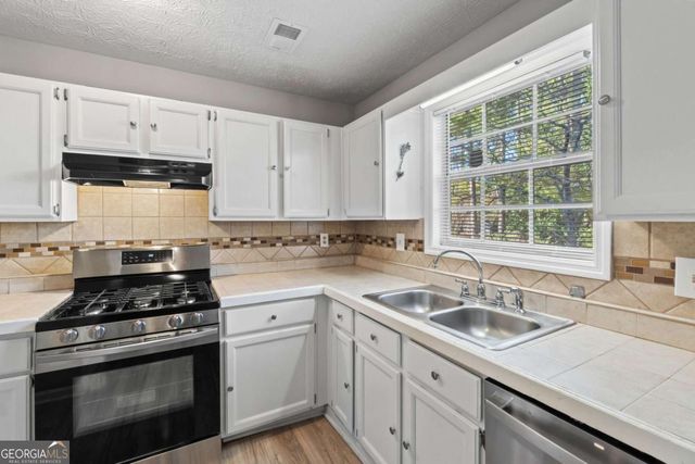 951 ORCHARD MILL Lane, Lawrenceville, GA 30043