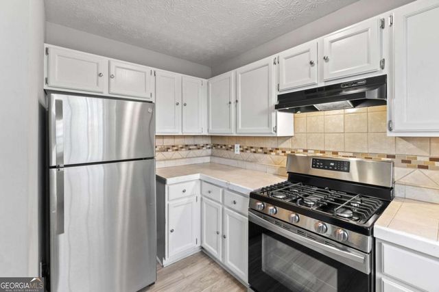 951 ORCHARD MILL Lane, Lawrenceville, GA 30043