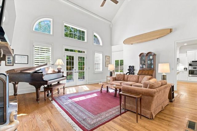 6163 TALMADGE Run, Acworth, GA 30101