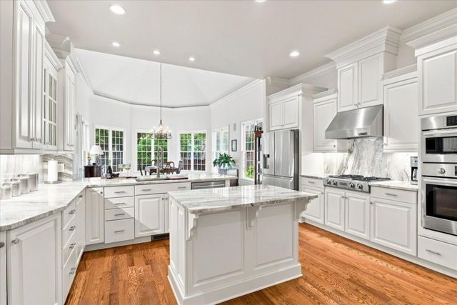 6163 TALMADGE Run, Acworth, GA 30101