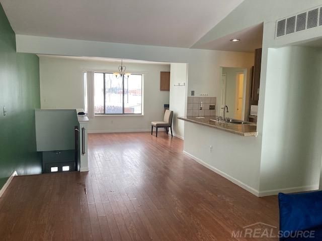 30783 Hidden Pines Lane, Roseville, MI 48066