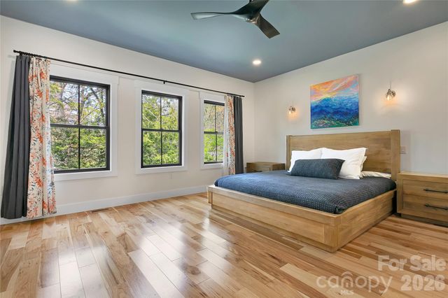 71 Hidden Pond Lane, Brevard, NC 28712