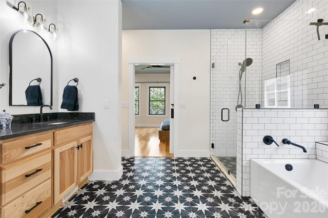71 Hidden Pond Lane, Brevard, NC 28712