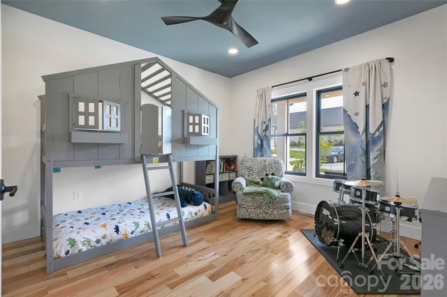 71 Hidden Pond Lane, Brevard, NC 28712