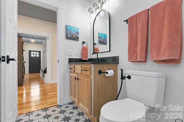 71 Hidden Pond Lane, Brevard, NC 28712