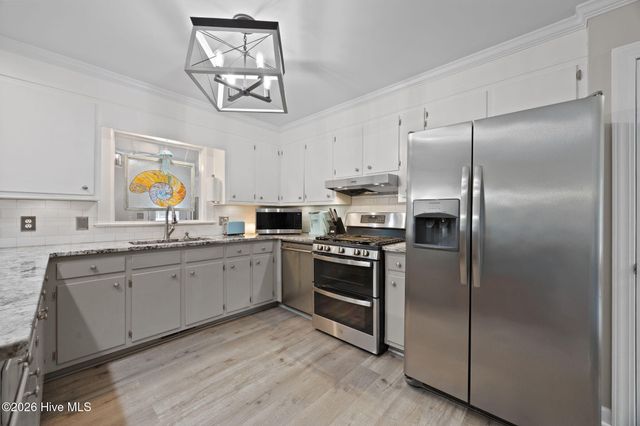 107 Hearthside Drive, Greenville, NC 27834