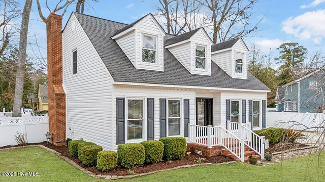 107 Hearthside Drive, Greenville, NC 27834