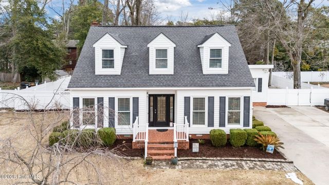 107 Hearthside Drive, Greenville, NC 27834