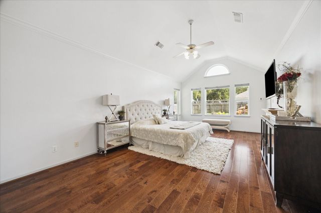 16703 Chestnut Meadow Court, Sugar Land, TX 77479