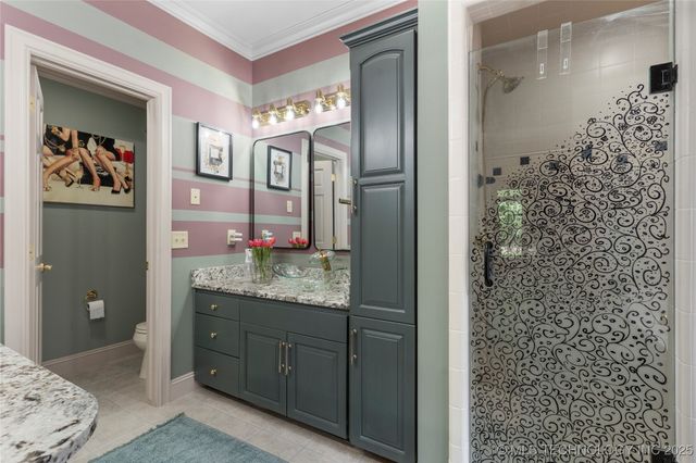 9327 S Jamestown Avenue, Tulsa, OK 74037