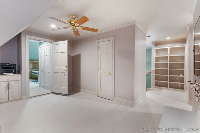 9327 S Jamestown Avenue, Tulsa, OK 74037