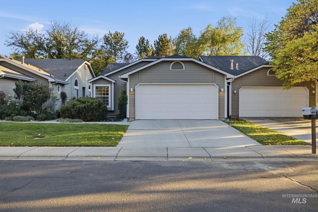 1451 E Silverton Ln., Boise, ID 83706 photo 2