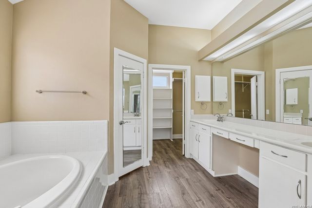 8494 Ulysses, Universal City, TX 78148