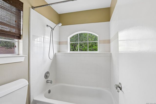 8494 Ulysses, Universal City, TX 78148
