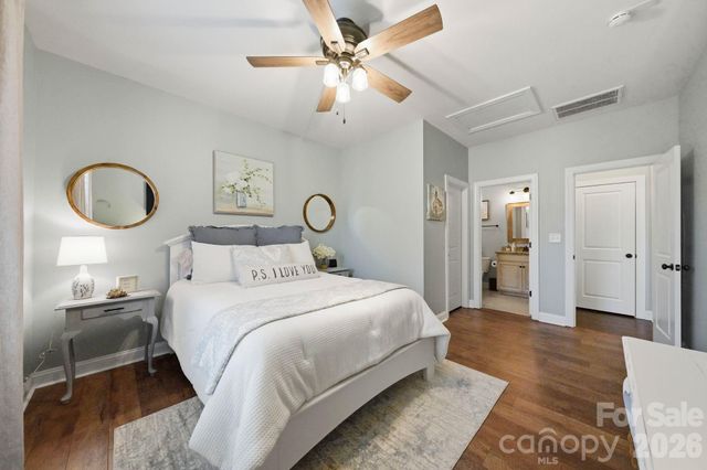 109 Heron Cove Loop, Mooresville, NC 28117