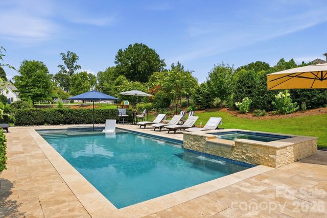 109 Heron Cove Loop, Mooresville, NC 28117