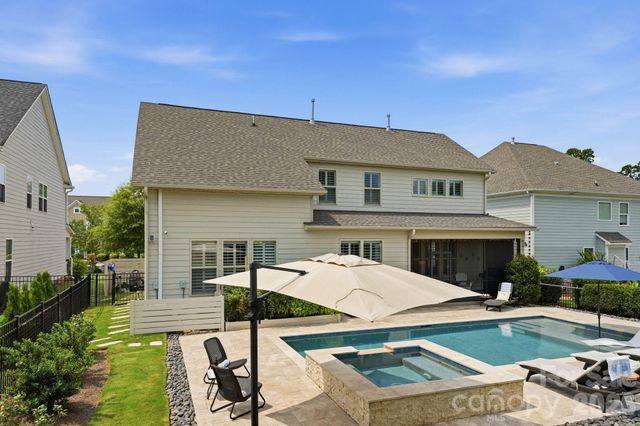 109 Heron Cove Loop, Mooresville, NC 28117