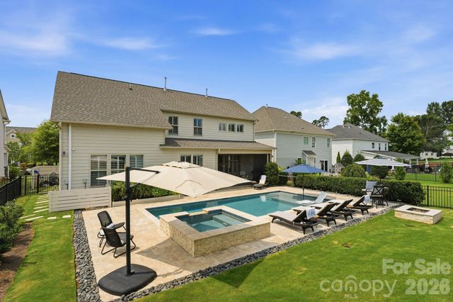109 Heron Cove Loop, Mooresville, NC 28117