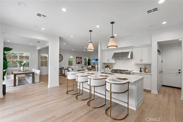 141 Lovelace, Irvine, CA 92620