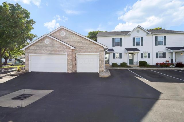 6768 Axtel Drive, 15B, Canal Winchester, OH 43110