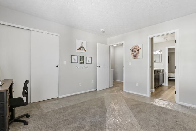 6768 Axtel Drive, 15B, Canal Winchester, OH 43110