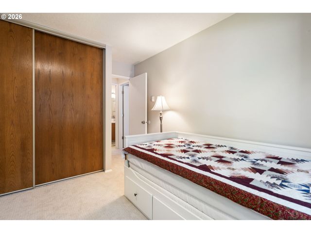 9305 Sw BROOKS BEND Pl, Portland, OR 97223