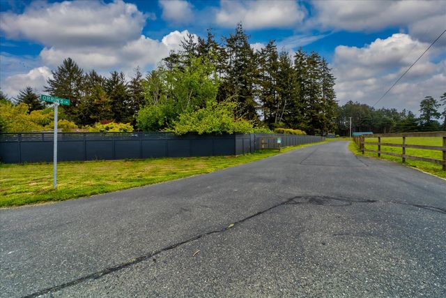 1711 Orrin'S Lane, Dows Prairie, CA 95519