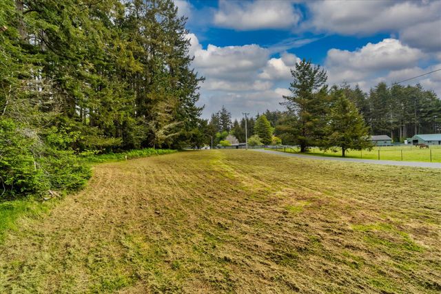 1711 Orrin'S Lane, Dows Prairie, CA 95519