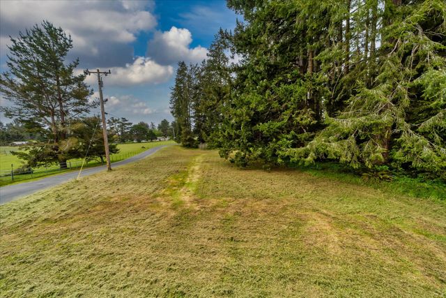 1711 Orrin'S Lane, Dows Prairie, CA 95519