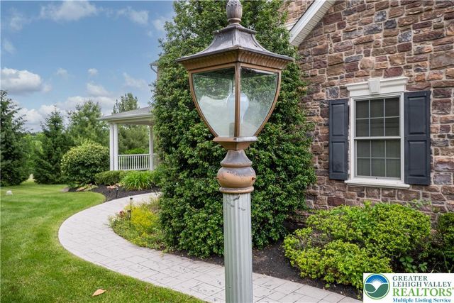 7447 Bell Gate Road, Lower Milford Twp, PA 18036