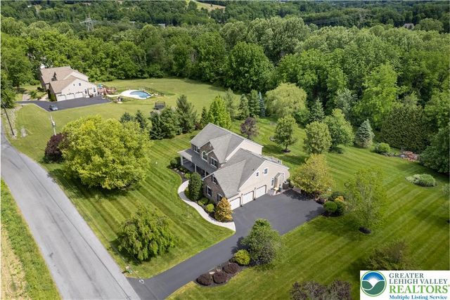 7447 Bell Gate Road, Lower Milford Twp, PA 18036