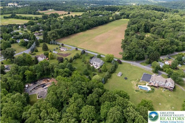 7447 Bell Gate Road, Lower Milford Twp, PA 18036