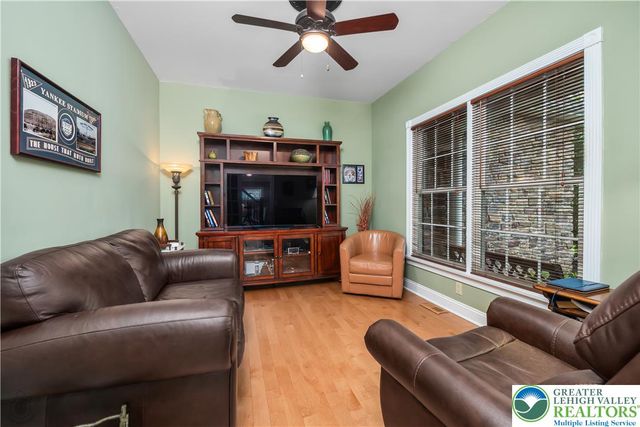 7447 Bell Gate Road, Lower Milford Twp, PA 18036