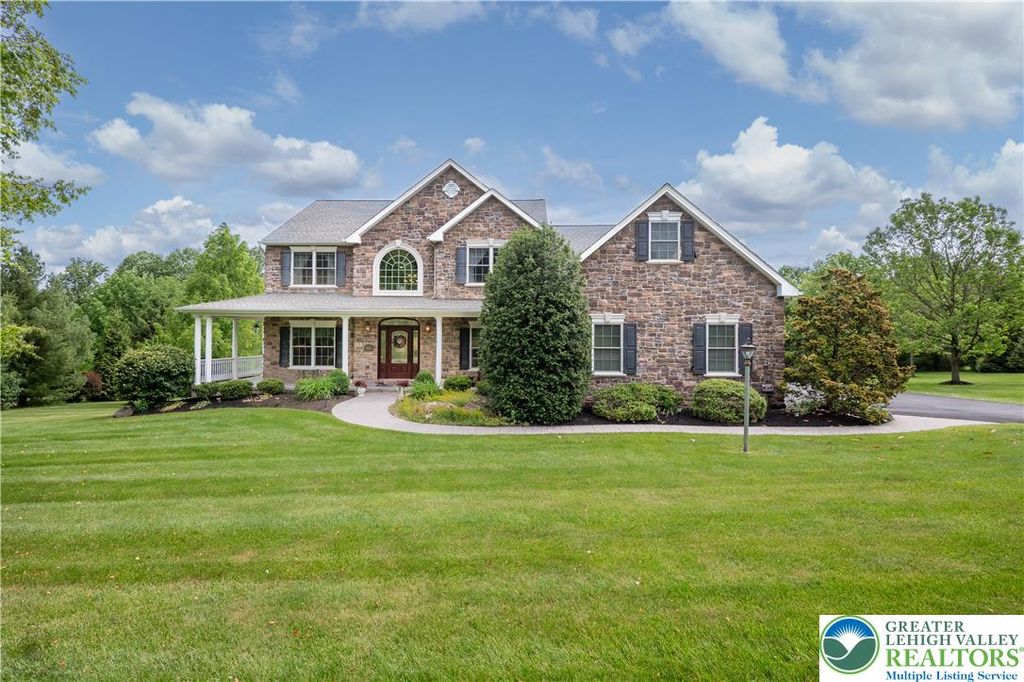 7447 Bell Gate Road, Lower Milford Twp, PA 18036