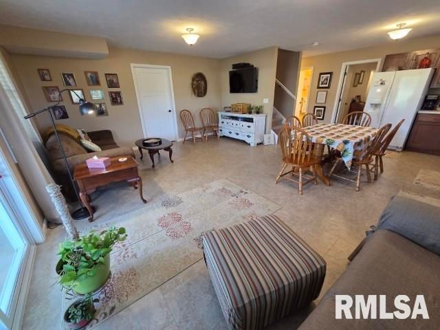 9251 N IL-148 Highway, Mt Vernon, IL 62864