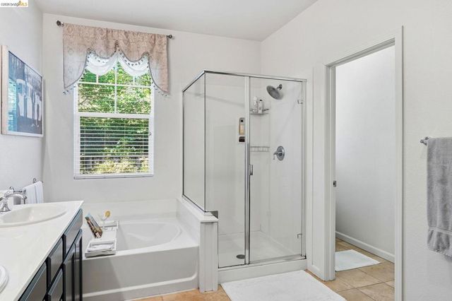 8861 Acorn Way, Gilroy, CA 95020