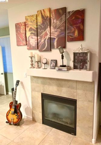 8861 Acorn Way, Gilroy, CA 95020