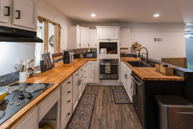8563 N Lick Creek Road, Morgantown, IN 46160