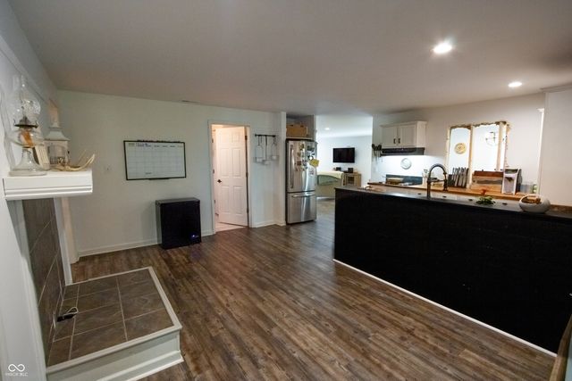 8563 N Lick Creek Road, Morgantown, IN 46160