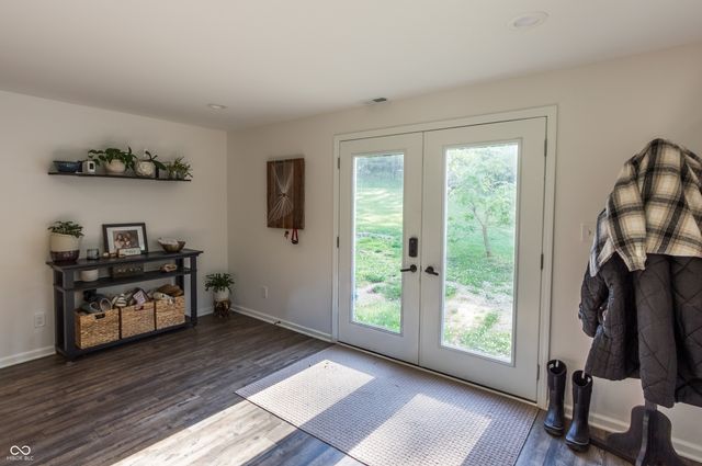 8563 N Lick Creek Road, Morgantown, IN 46160
