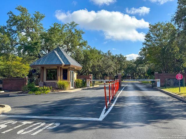 13126 Winding Creek, San Antonio, TX 78231