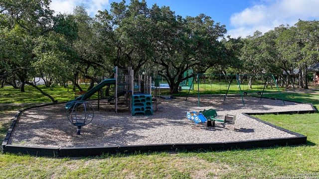 13126 Winding Creek, San Antonio, TX 78231