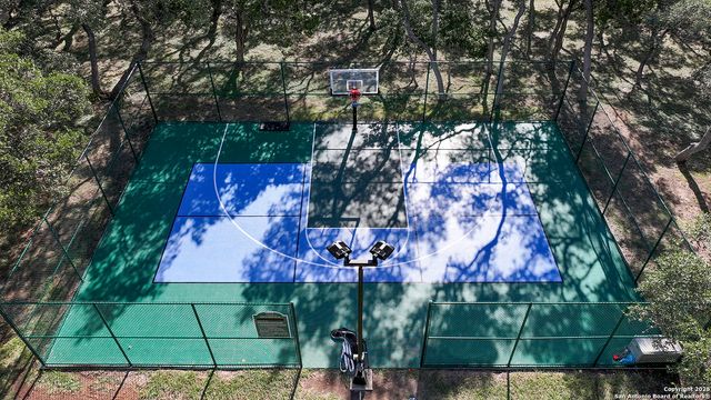 13126 Winding Creek, San Antonio, TX 78231